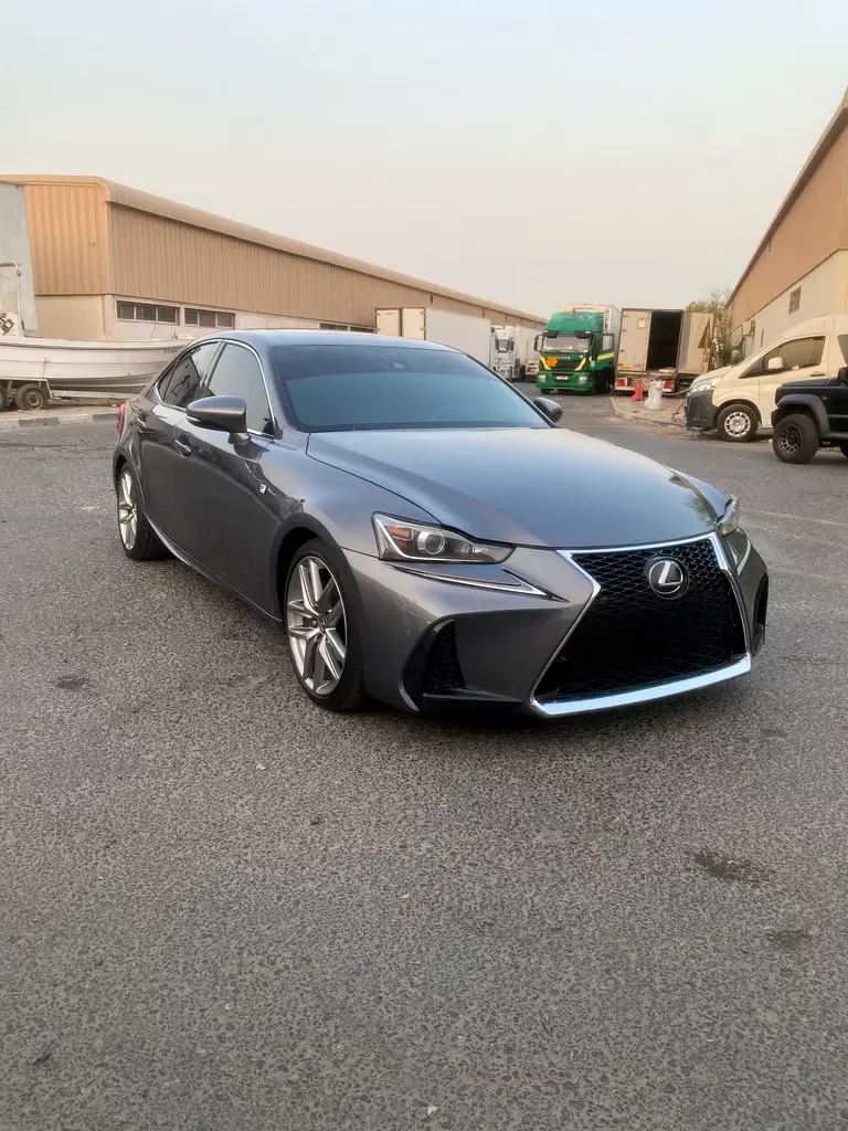 Lexus IS-Series, 2019 — купить с доставкой из ОАЭ