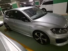 Volkswagen Golf GTI