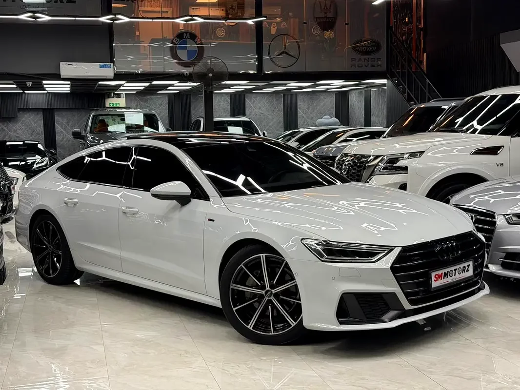 Audi A7, 2021 — купить с доставкой из ОАЭ
