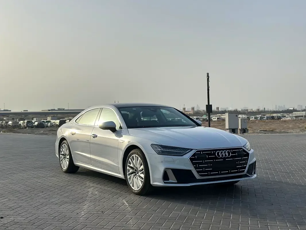 Audi A7, 2023 — купить с доставкой из ОАЭ