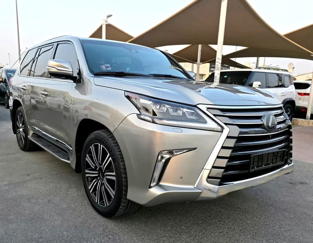 Lexus LX-Series, 2018 — купить с доставкой из ОАЭ