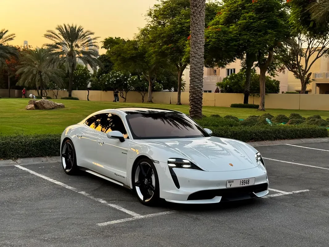 Porsche Taycan
