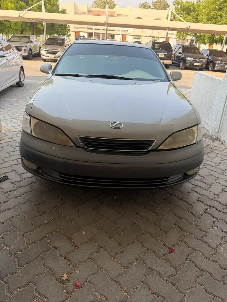 Lexus ES-Series, 1998 — купить с доставкой из ОАЭ