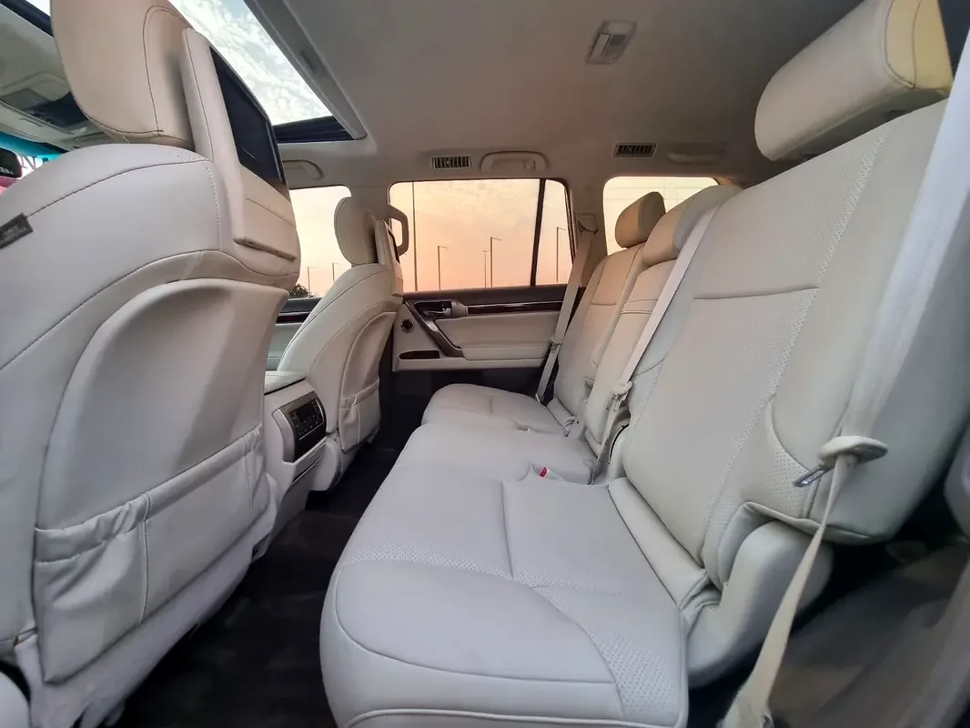 Lexus GX-Series, 2010 — купить с доставкой из ОАЭ