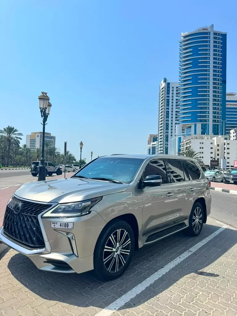 Lexus LX-Series, 2019 — купить с доставкой из ОАЭ