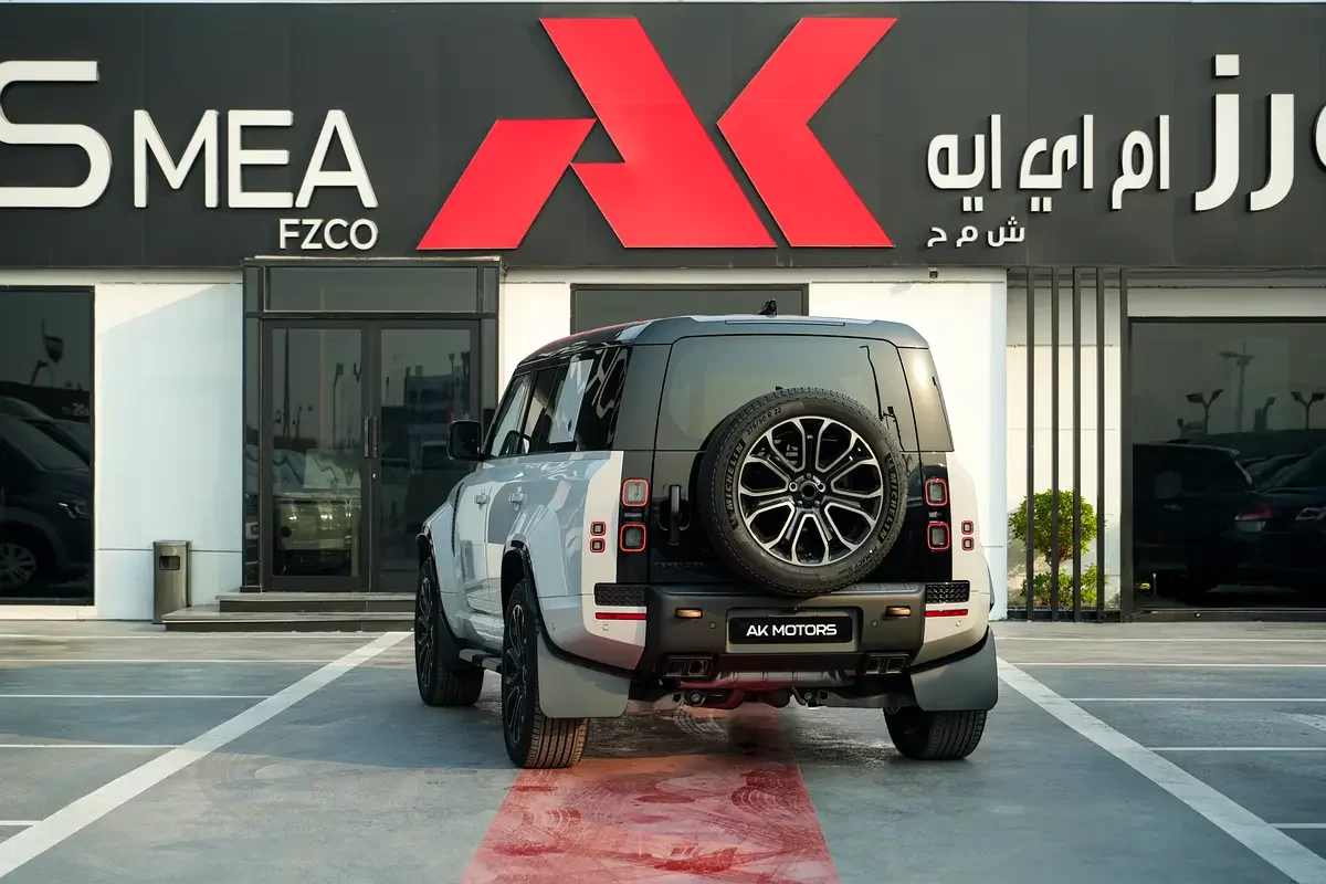 Land Rover Defender