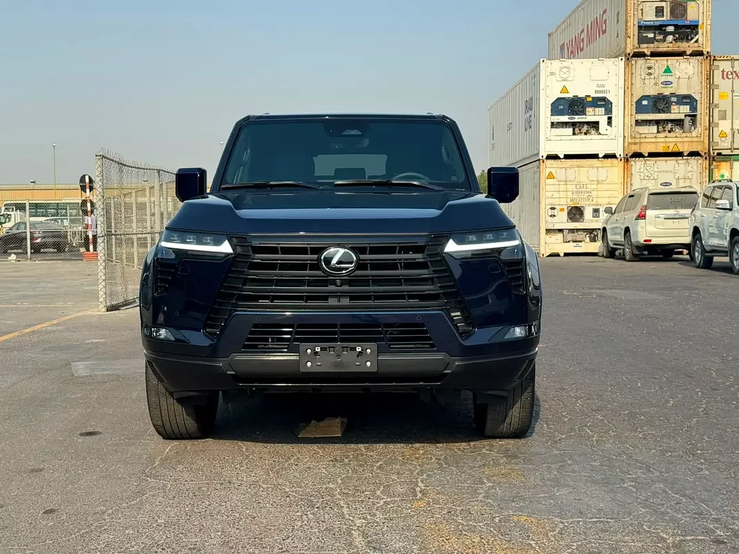 Lexus GX-Series, 2026 — купить с доставкой из ОАЭ