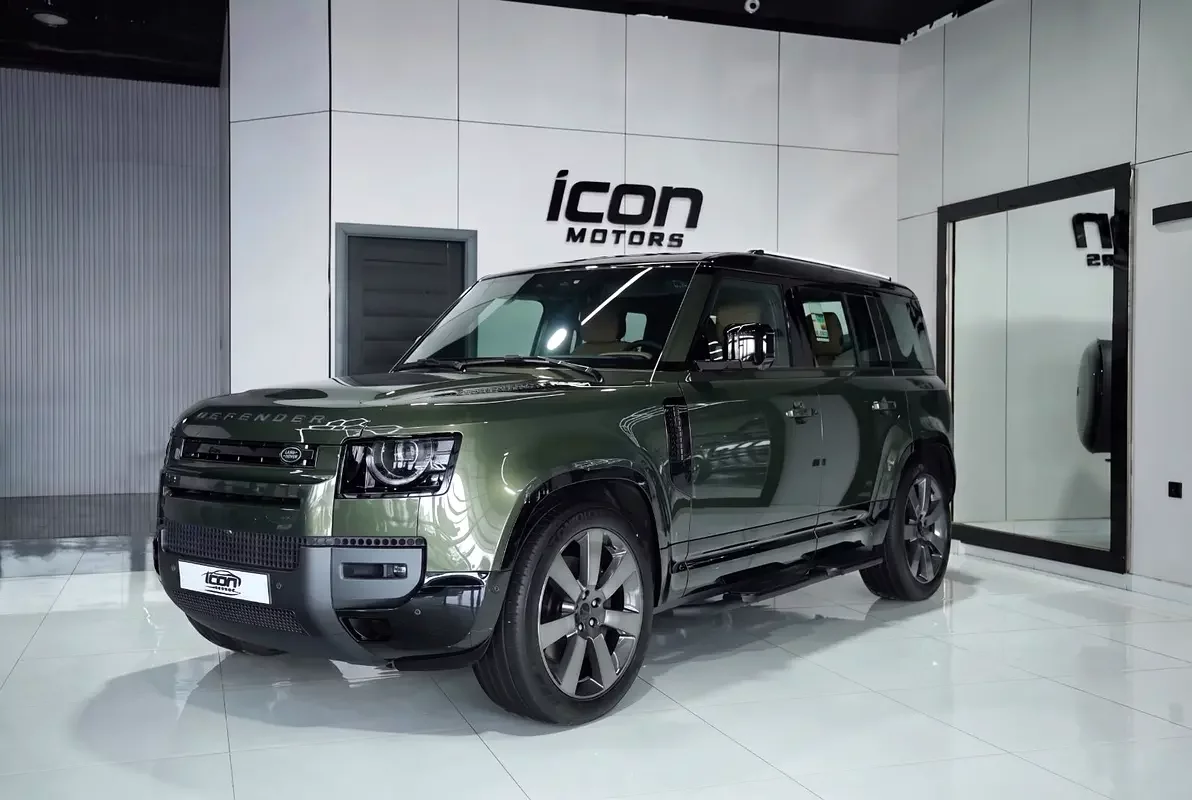 Land Rover Defender