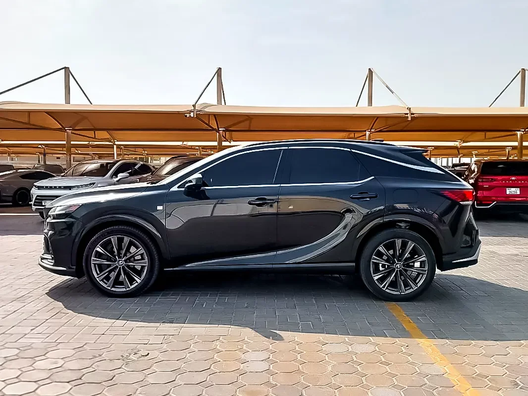 Lexus RX-Series, 2024 — купить с доставкой из ОАЭ