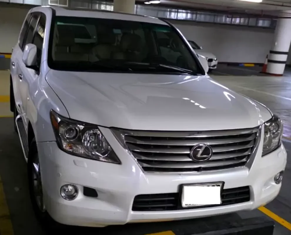 Lexus LX-Series, 2009 — купить с доставкой из ОАЭ