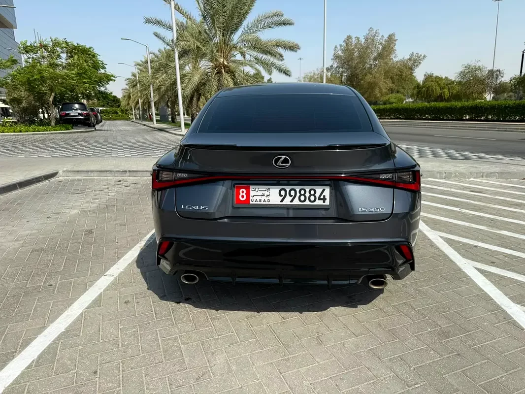 Lexus IS-Series, 2021 — купить с доставкой из ОАЭ