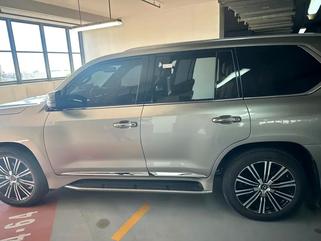 Lexus LX-Series, 2020 — купить с доставкой из ОАЭ