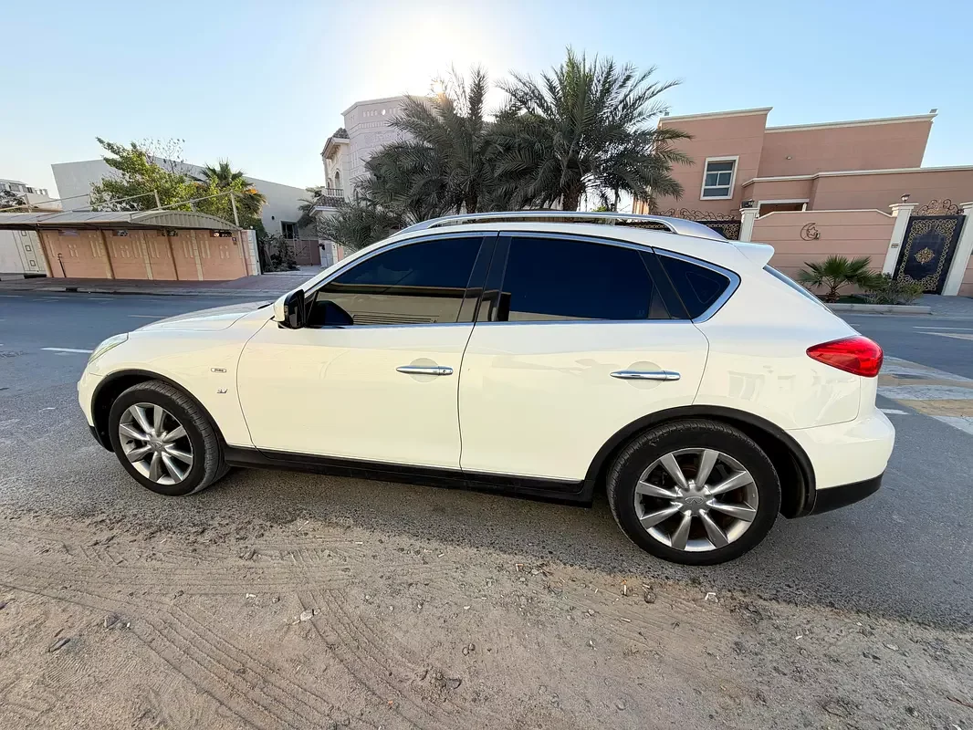 Infiniti QX50