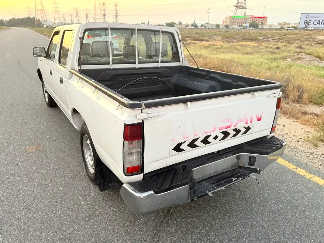 Nissan Pickup
