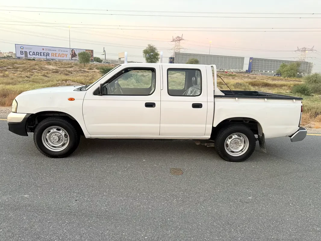 Nissan Pickup