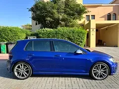 Volkswagen Golf R