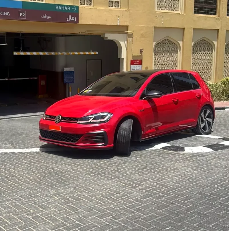 Volkswagen Golf GTI
