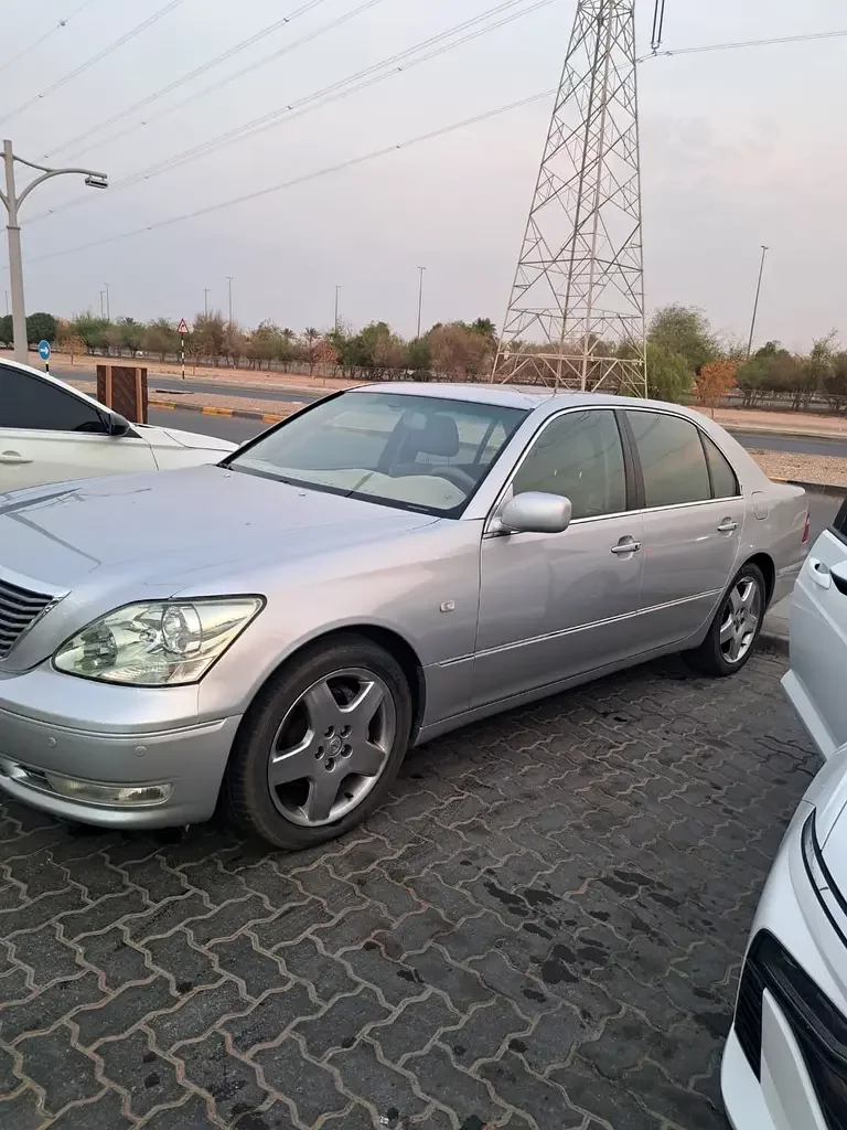 Lexus LS-Series, 2005 — купить с доставкой из ОАЭ