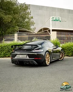 Porsche Cayman
