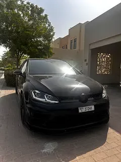Volkswagen Golf R