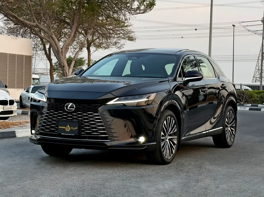 Lexus RX-Series, 2023 — купить с доставкой из ОАЭ