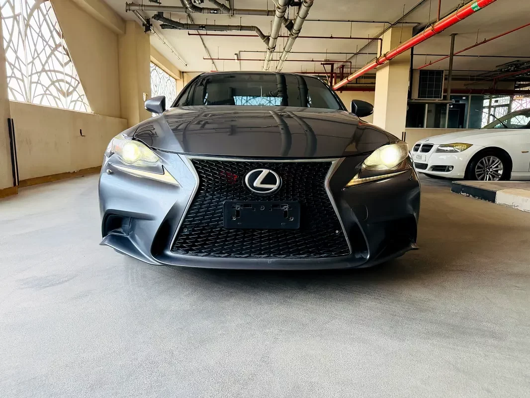 Lexus IS-Series, 2014 — купить с доставкой из ОАЭ