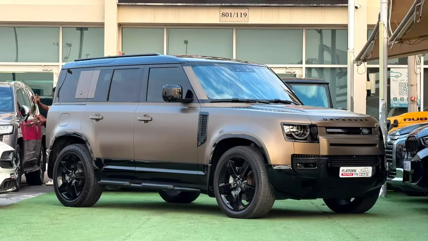 Land Rover Defender