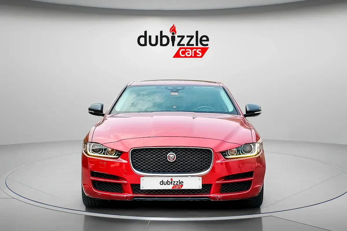 Jaguar XE