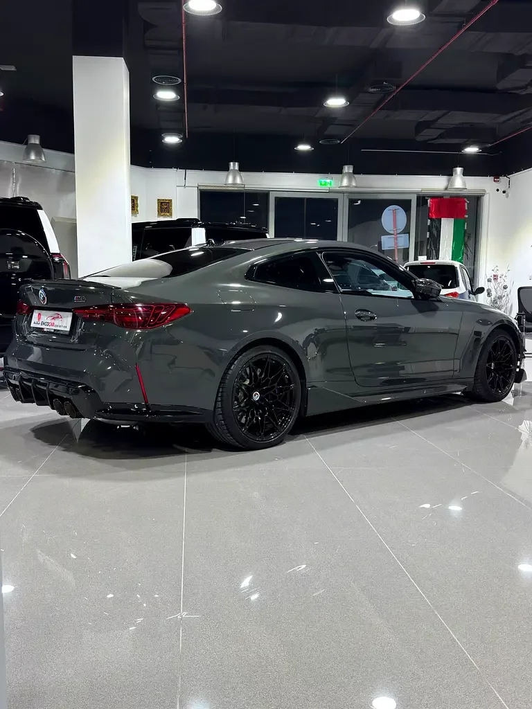 BMW M4