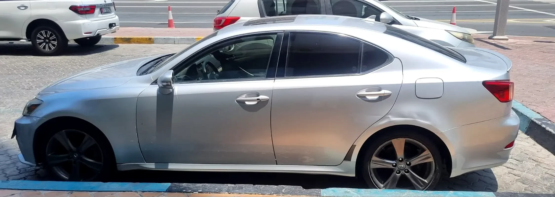Lexus IS-Series, 2012 — купить с доставкой из ОАЭ