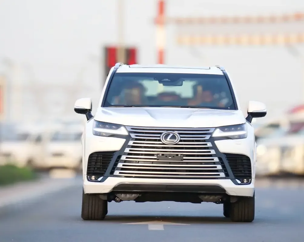 Lexus LX-Series, 2026 — купить с доставкой из ОАЭ