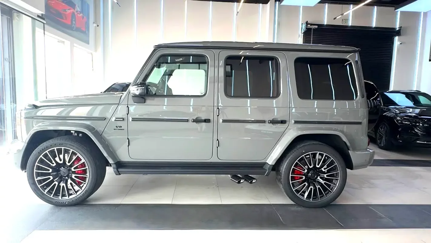 Mercedes-Benz G-Class