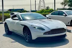 Aston Martin DB11