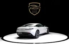 Aston Martin DB11