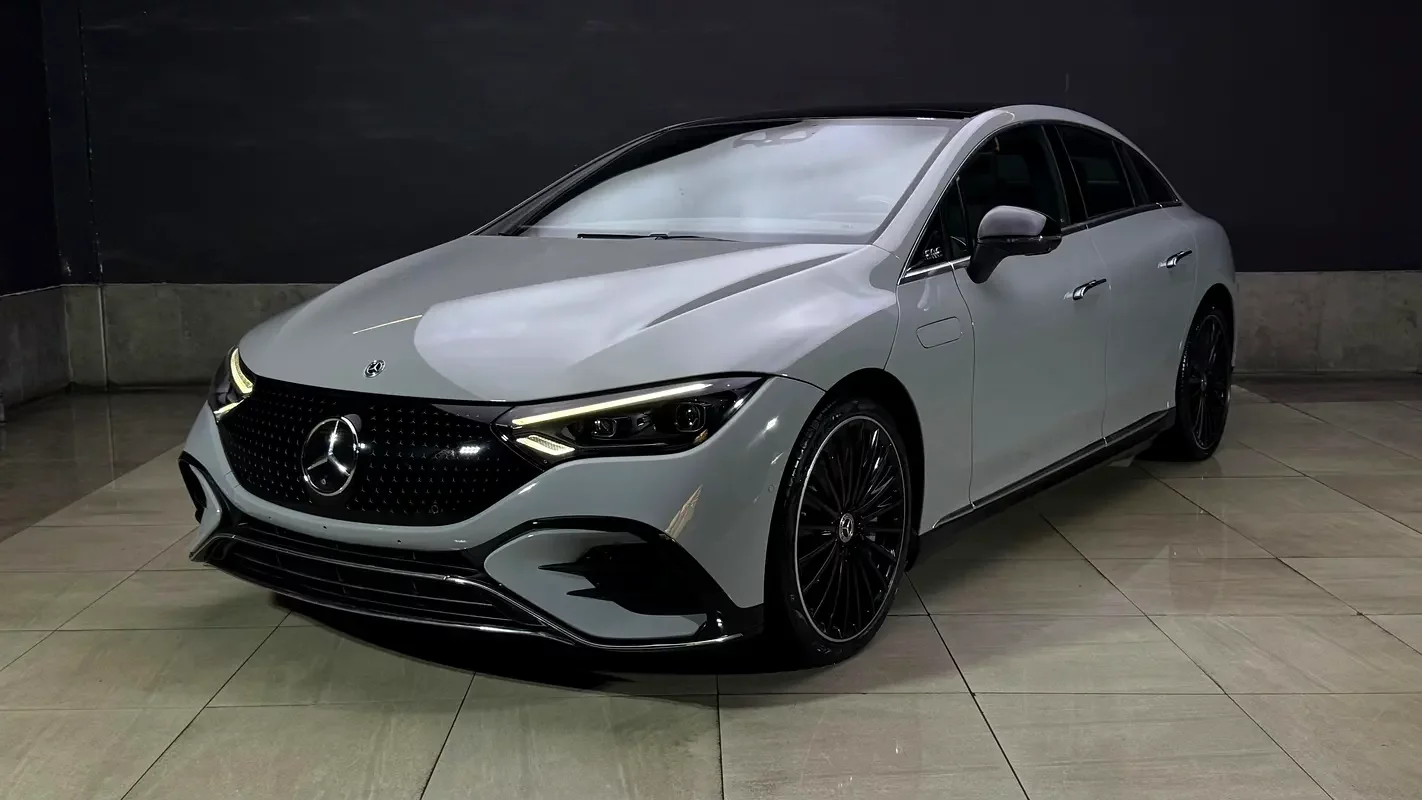 Mercedes-Benz EQE