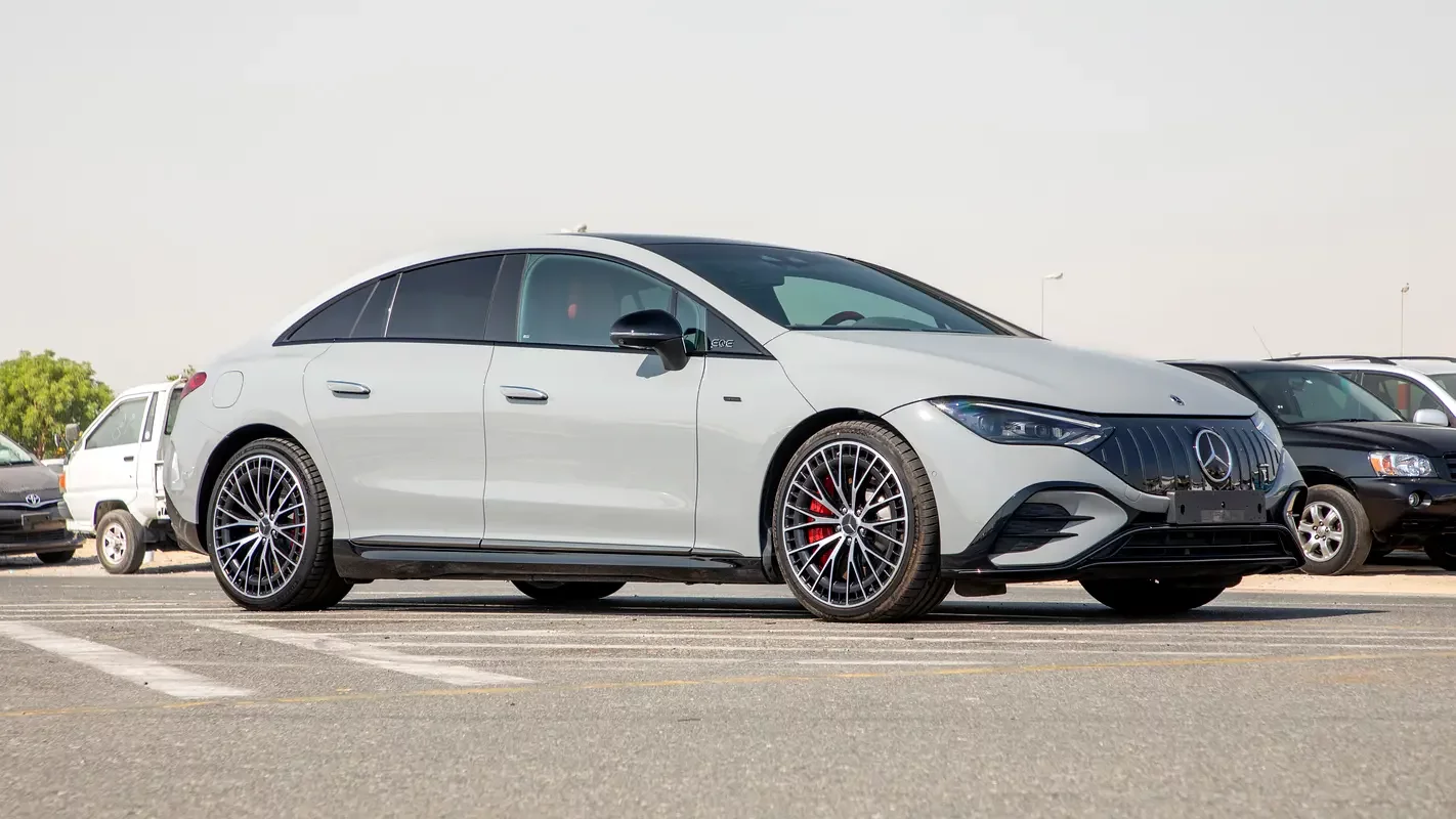Mercedes-Benz EQE