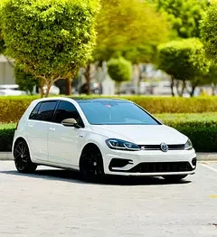 Volkswagen Golf R