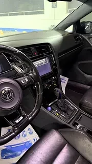 Volkswagen Golf R