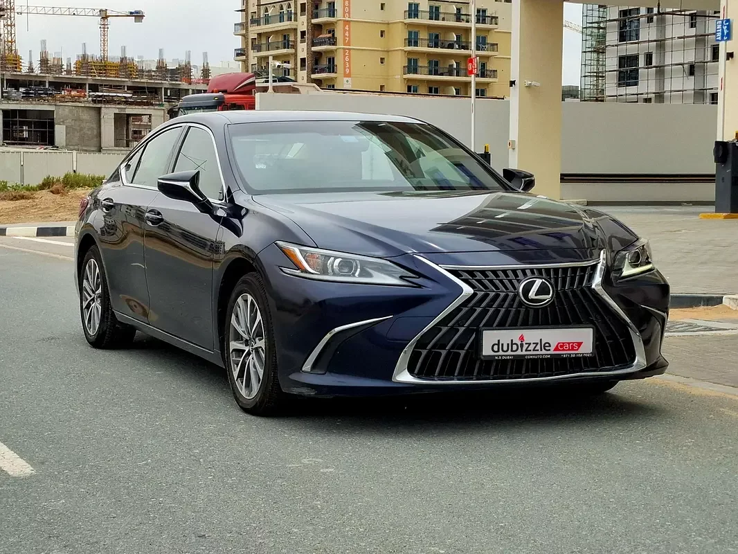 Lexus ES-Series, 2023 — купить с доставкой из ОАЭ
