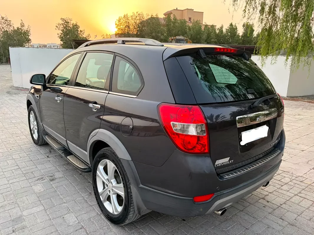 Chevrolet Captiva, 2012 — купить с доставкой из ОАЭ
