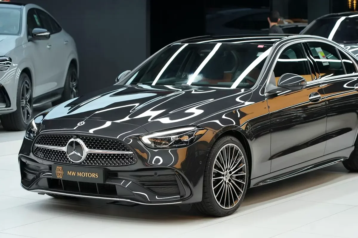 Mercedes-Benz C-Class
