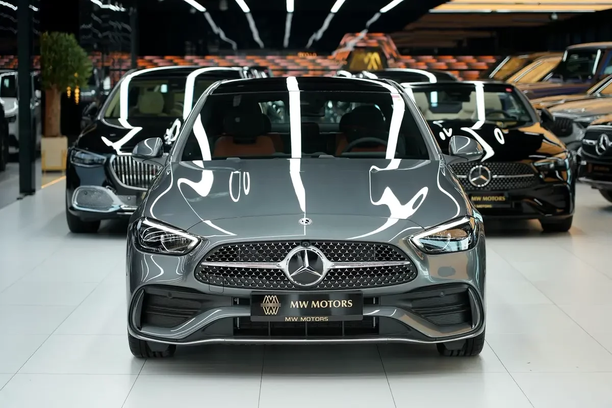 Mercedes-Benz C-Class