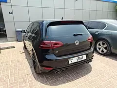 Volkswagen Golf R