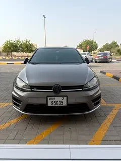 Volkswagen Golf R