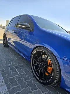 Volkswagen Golf R