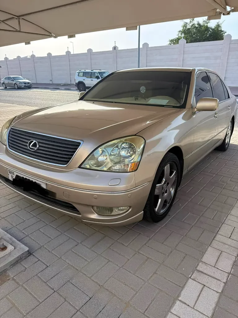 Lexus LS-Series, 2001 — купить с доставкой из ОАЭ