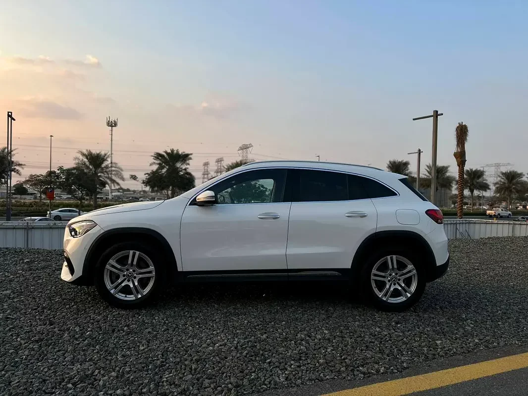 Mercedes-Benz GLA-Class