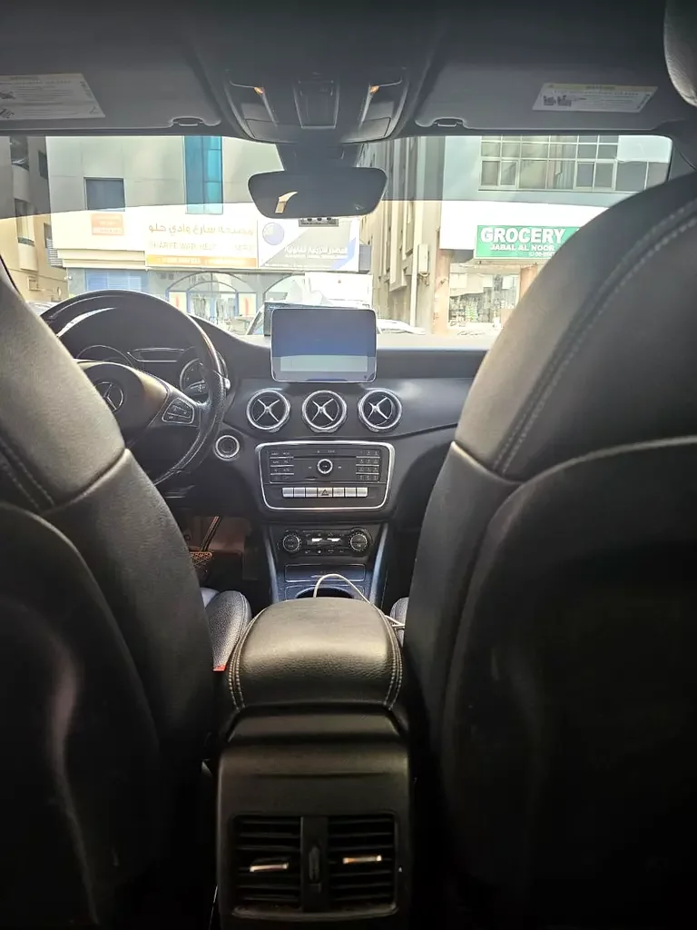 Mercedes-Benz GLA-Class
