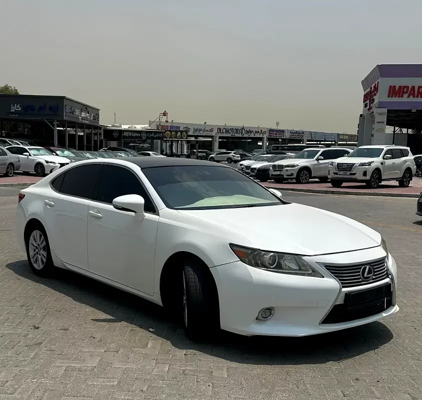 Lexus ES-Series, 2013 — купить с доставкой из ОАЭ