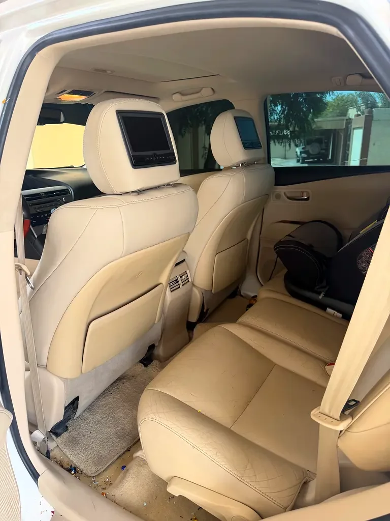 Lexus RX-Series, 2010 — купить с доставкой из ОАЭ